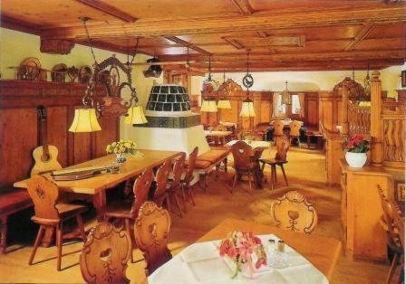 Motel Zum Schweizerbartl à Garmisch-Partenkirchen Extérieur photo