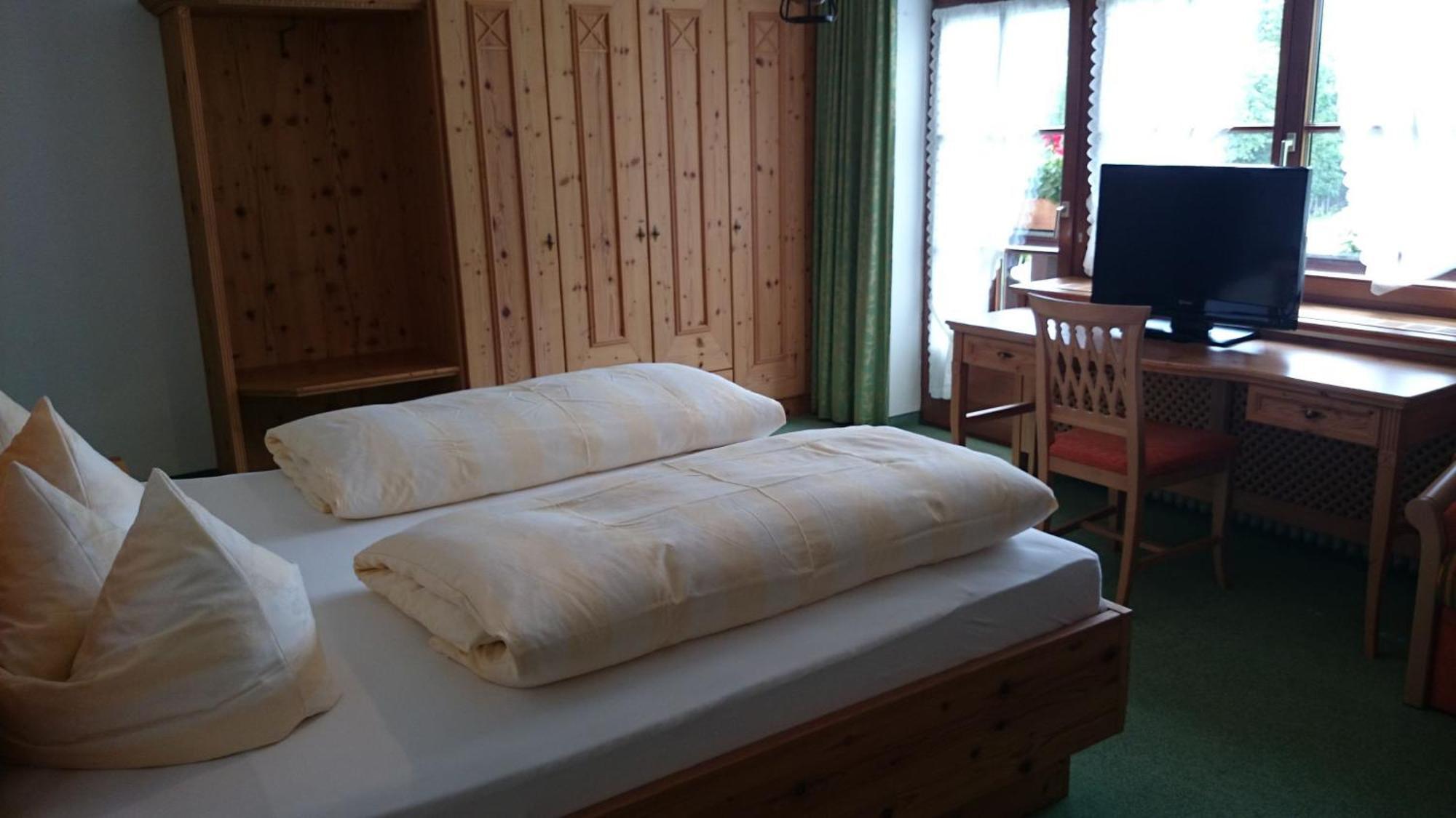Motel Zum Schweizerbartl à Garmisch-Partenkirchen Chambre photo