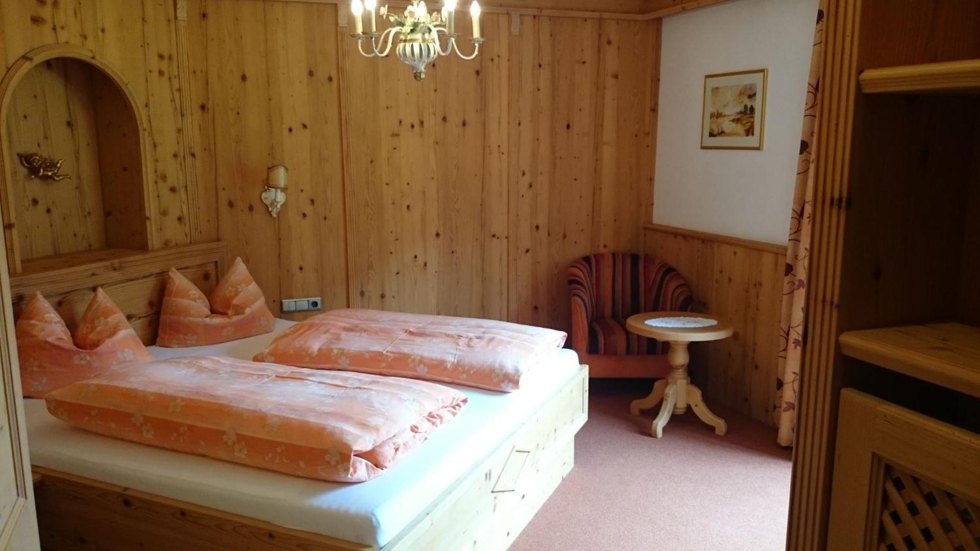 Motel Zum Schweizerbartl à Garmisch-Partenkirchen Chambre photo